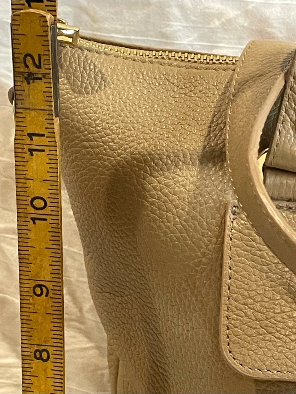 Ora Delphine Genuine Leather Taupe Tote Shoulder Bag Gold Hardware Fall Fashion - Picture 3 of 9